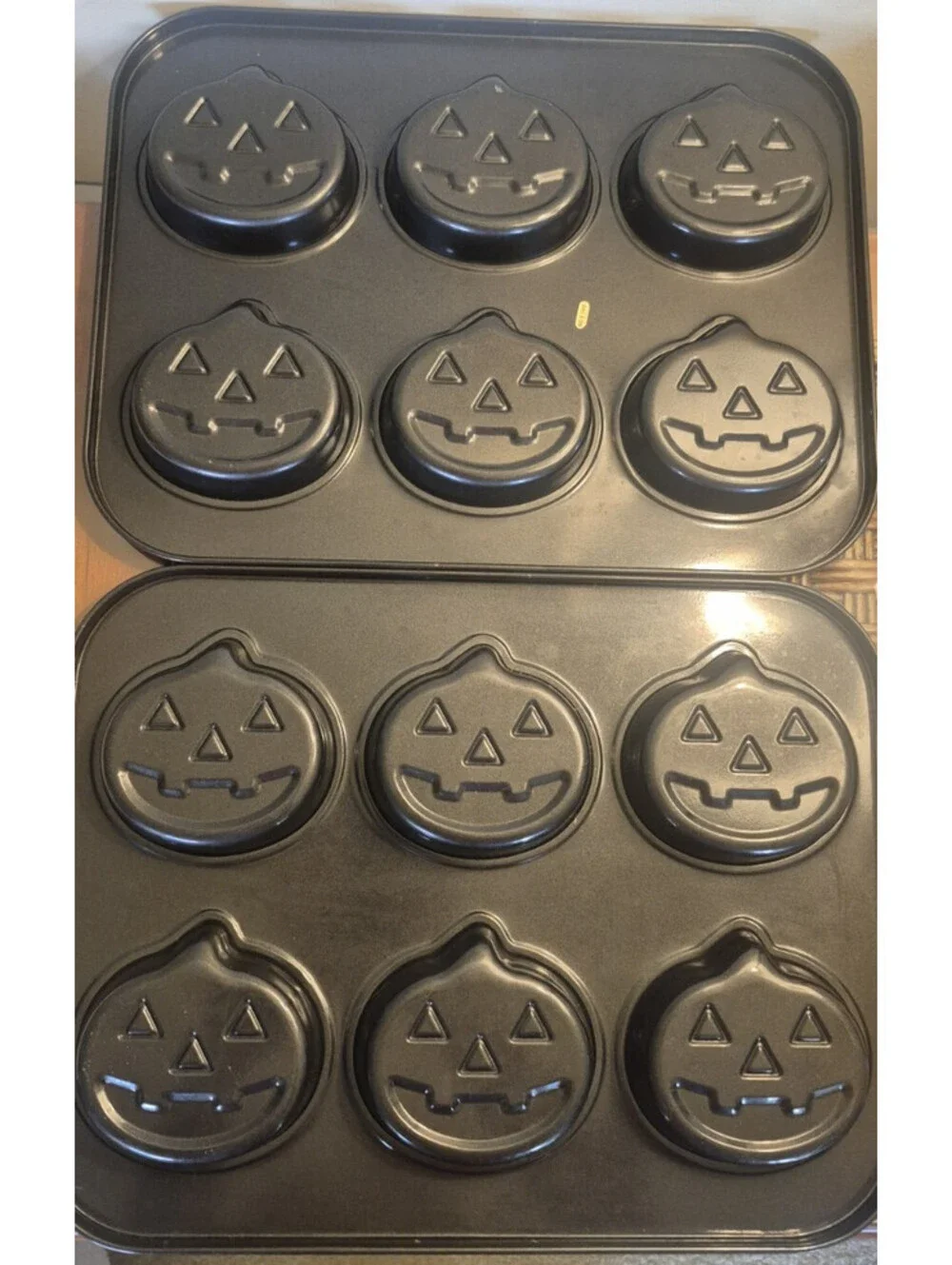 Set of 2 Pumpkin shaped Halloween Bakeware Pans ~ 6 each Cupcakes / Muffins